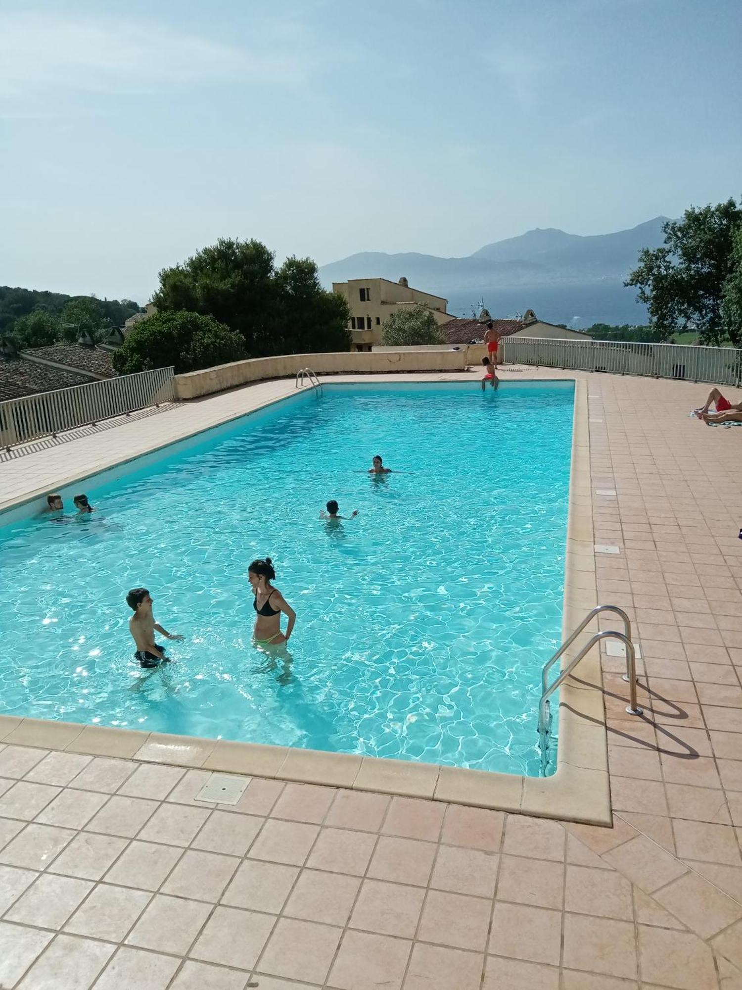 Appart 5 Personnes A Porticcio Avec 2 Piscines Materiel Enfant ,Bebe Clim 外观 照片